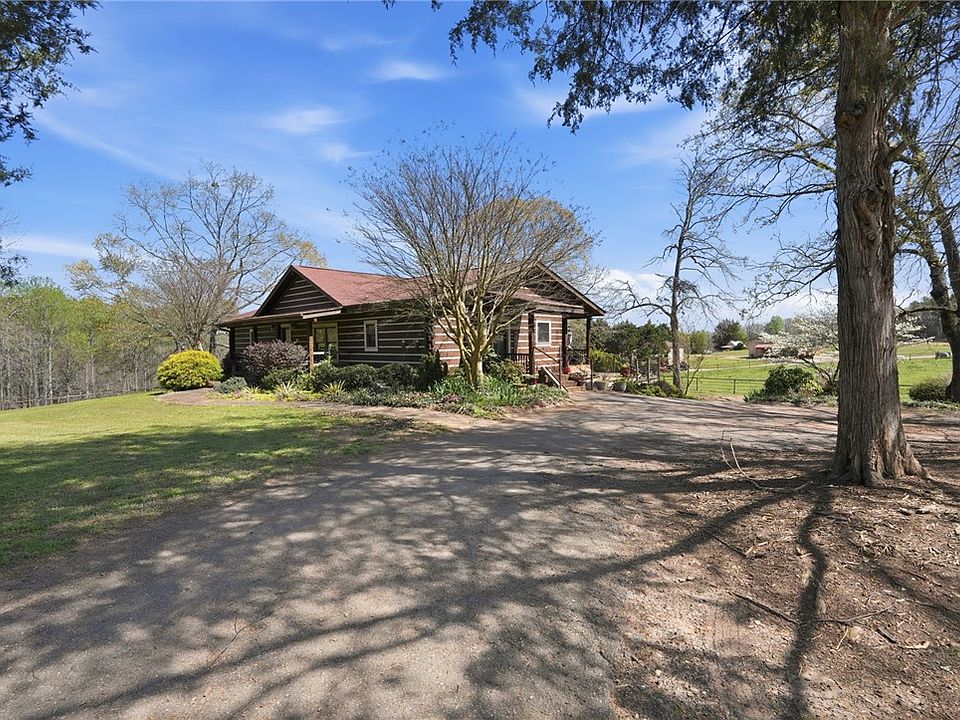 1st image of 608 Five Forks Rd