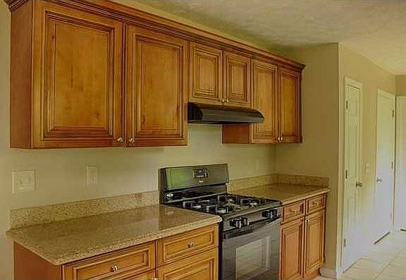 5th image of 920 Orchard Mill Ln