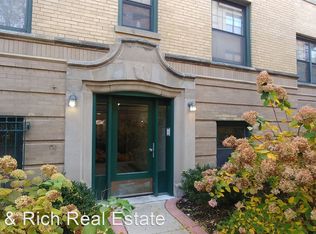 7035 N Sheridan Rd, Chicago, IL 60626