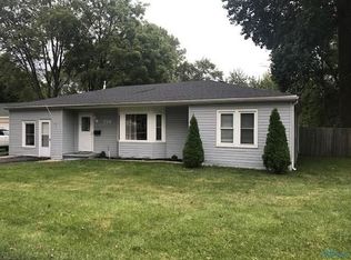 718 N Holland Sylvania Rd, Toledo, OH 43615