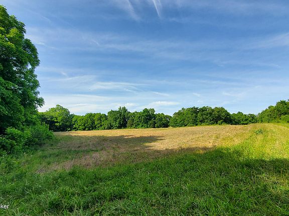 2nd image of 4511 E Highway 22