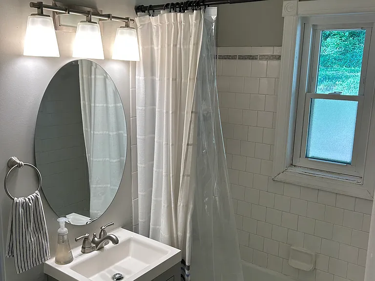3129 King St — Photo 5