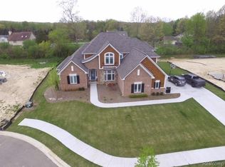 4083 Inverrary Ct, Commerce Township, MI 48382