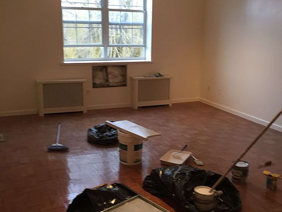 5th image of 2566 12th St APT 4D