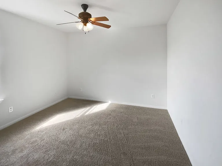 3804 Tatonka Dr — Photo 2