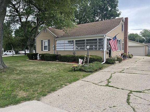 3rd image of 1316 11th Ave