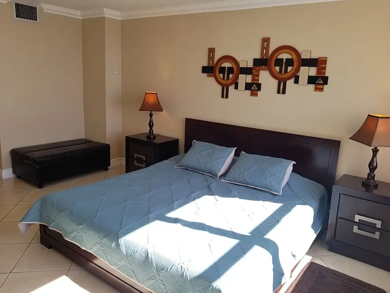 2101 S Ocean Dr #1712 — Photo 14