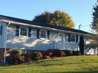 128 Hamilton St, Church Hill, TN 37642
