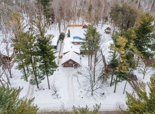 43 Olivers Ln, Caledon, ON L7C 1G5