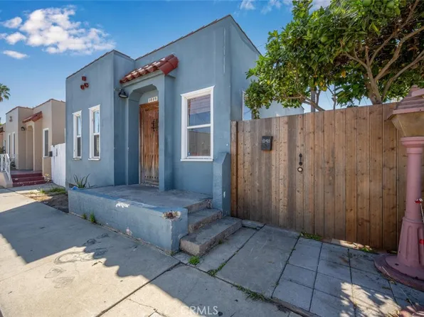 1040 E Brenner Pl, Long Beach, CA 90813