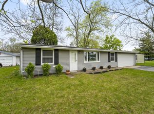 10516 Caddy Ln, Caledonia, WI 53108