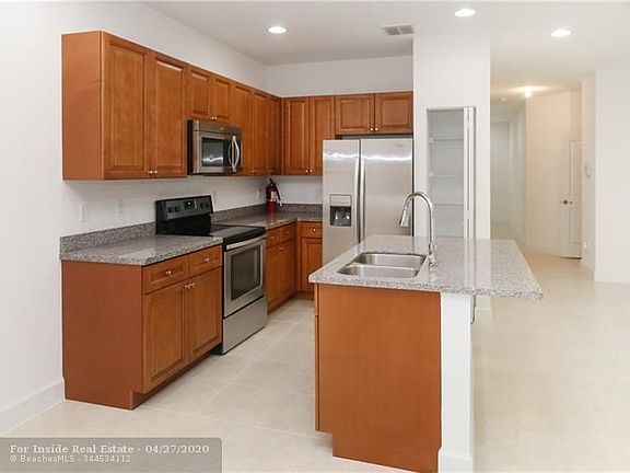 5th image of 4803 NW 59th St