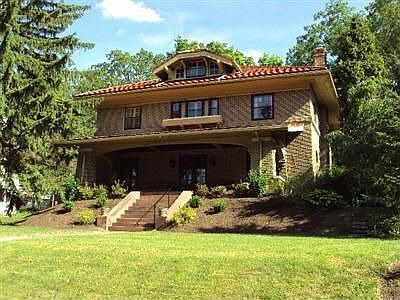 1st image of 254 Schenck Ave