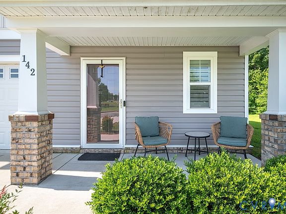 3rd image of 142 Township Blvd