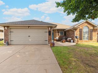 10221 Bradford Way, Yukon, OK 73099