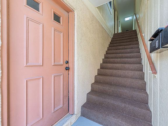 5th image of 107 2nd St S APT B