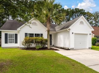 120 Avonshire Dr, Summerville, SC 29483