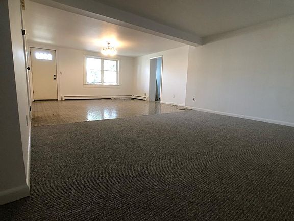 3rd image of 220 Park Ave Floor 1