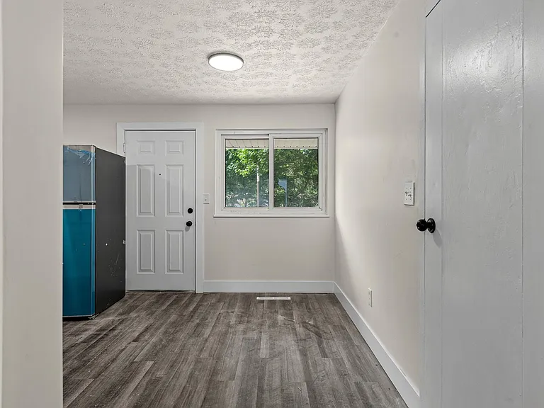 5119 Pepper Dr — Photo 23