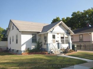 908 W 12th St, Grand Island, NE 68801