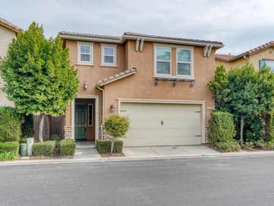 7078 N Trendsetter Dr, Fresno, CA, 93711