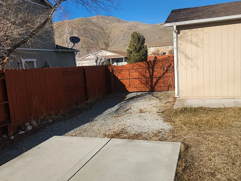 17700 Wood Leaf Ct — Photo 9