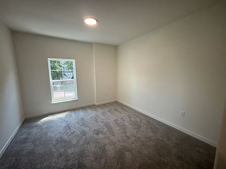 Parkway Heights — Photo 36