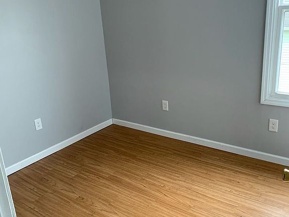 2nd image of 61 6th Ave #2