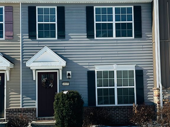 2nd image of 4935 Laurel Valley Ln