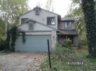 934 Timber Creek Ln, Greenwood, IN 46142