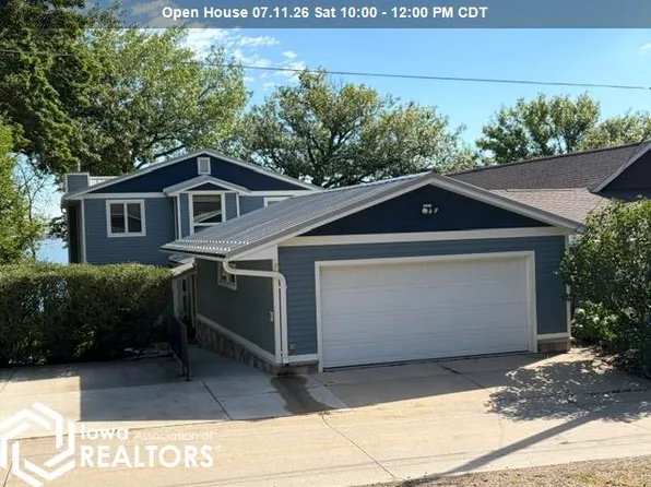 5494 Lakeview Dr, Clear Lake, IA 50428