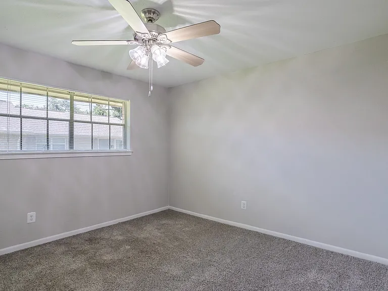 Villages at Parktown Apartment Homes — Photo 13