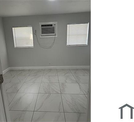 3rd image of 3336 NE 1st Ave APT 1