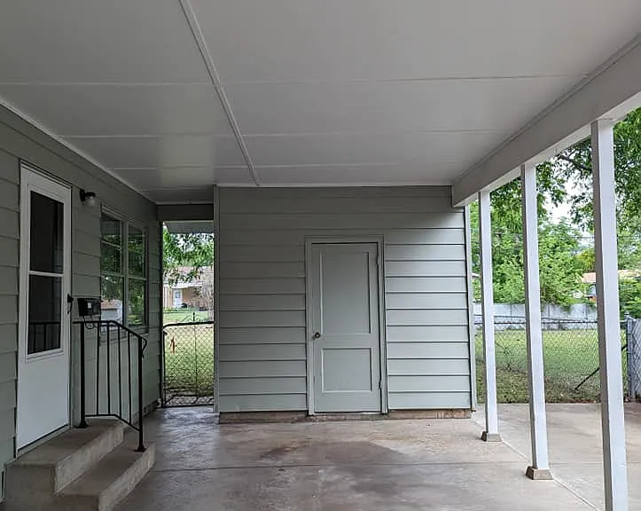 2214 S Wichita St — Photo 2