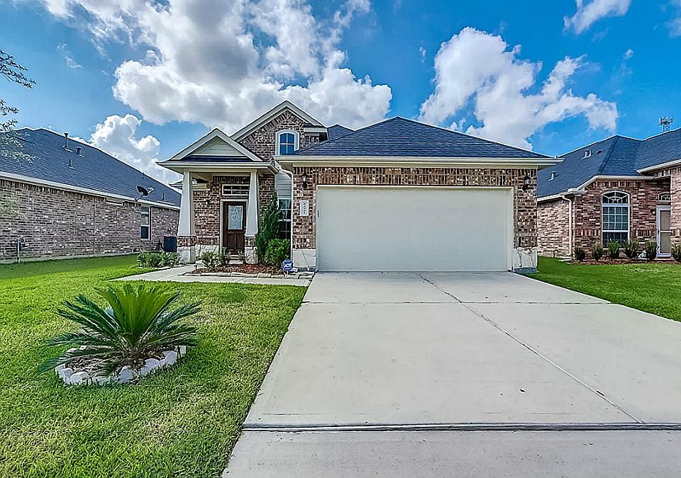 1st image of 24731 Colonial Elm Dr