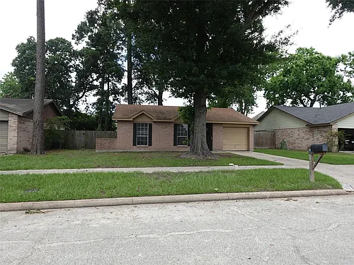 10811 Thorncliff Dr Photo 1