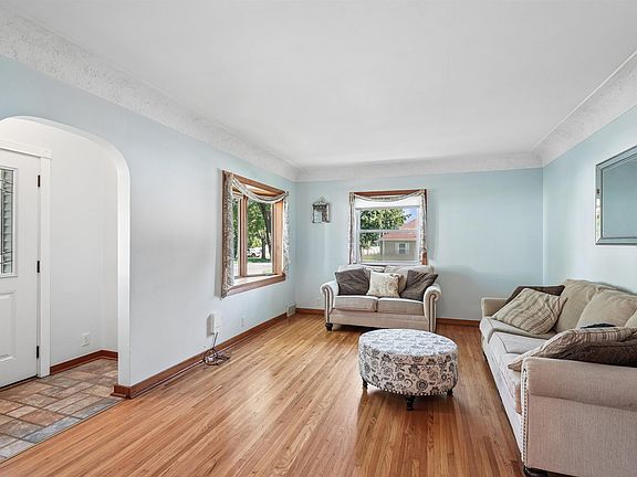 5th image of 1001 Kimball Ave