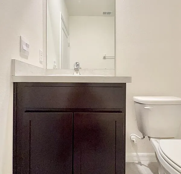 5699 Chorleywood Ln — Photo 46