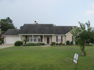 173 Timber Ridge Dr, Brunswick, GA 31525