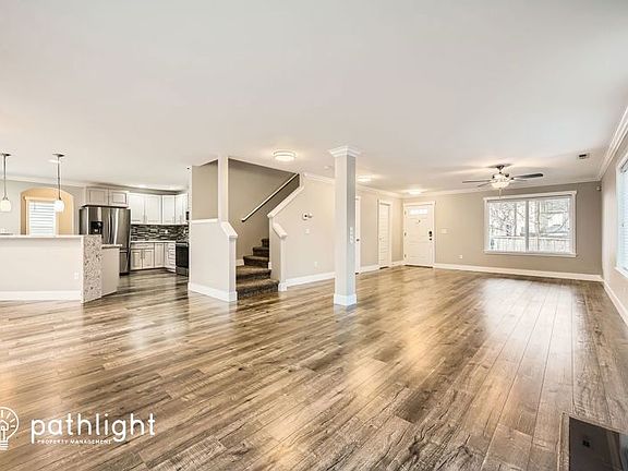 3rd image of 1709 177th St E