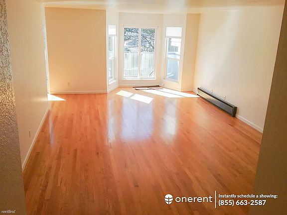 4th image of 1053-1055 Carolina St