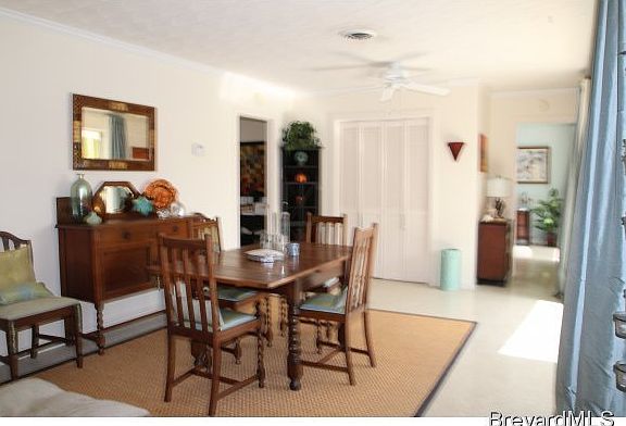 4th image of 407 1st Ave