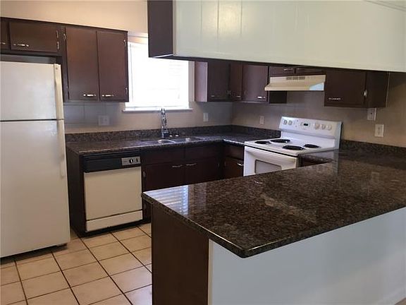 4th image of 710 Carrollton Ave APT B