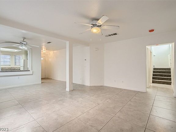 4th image of 3401 Yorkminster St
