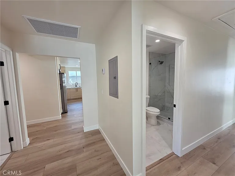 17103 Kingsbury — Photo 9