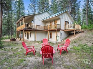 3 Mule Deer Rd, Garden Valley, ID 83622