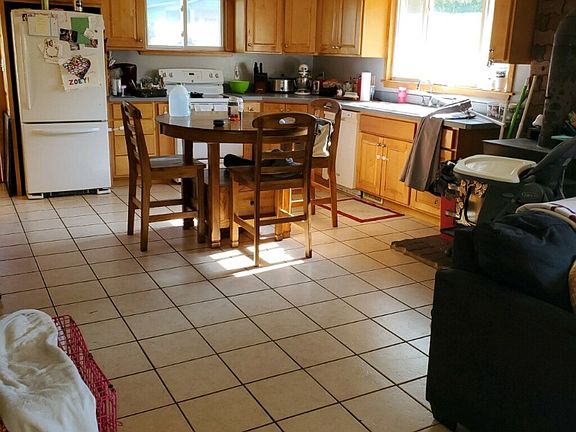 4th image of 1777 Linda Ave