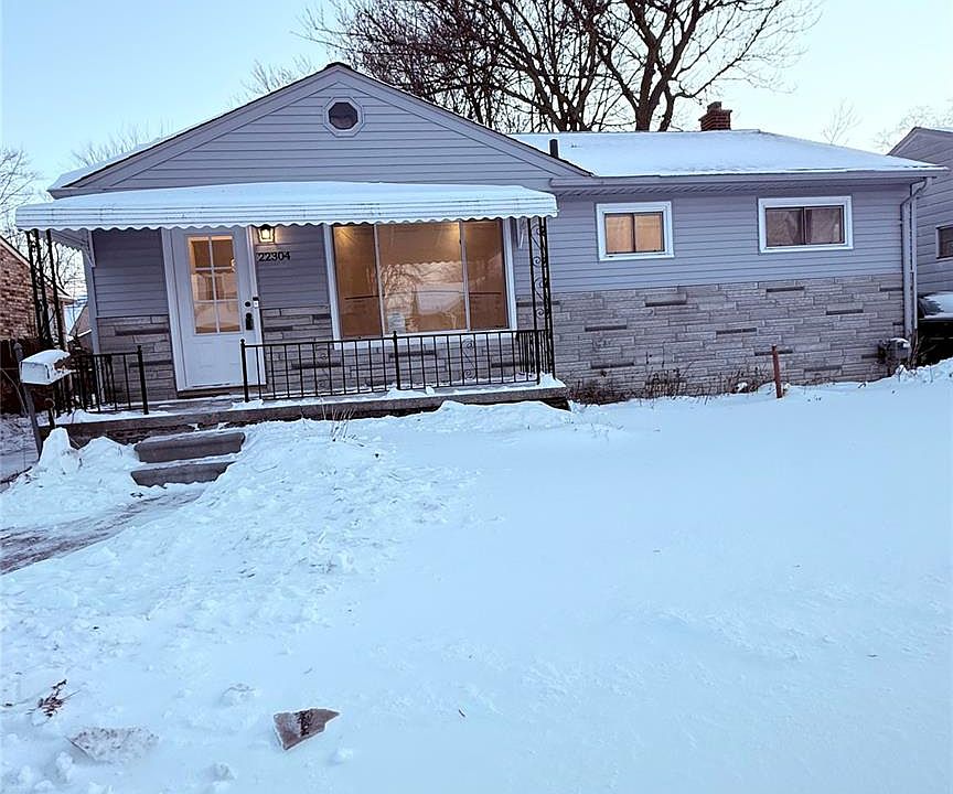 1st image of 22304 California St