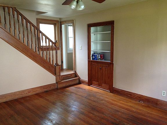 5th image of 524 S College Ave