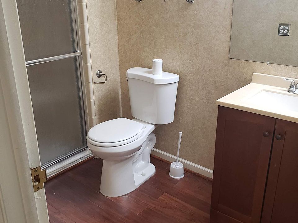 1st image of 16247 Roanoke St #105